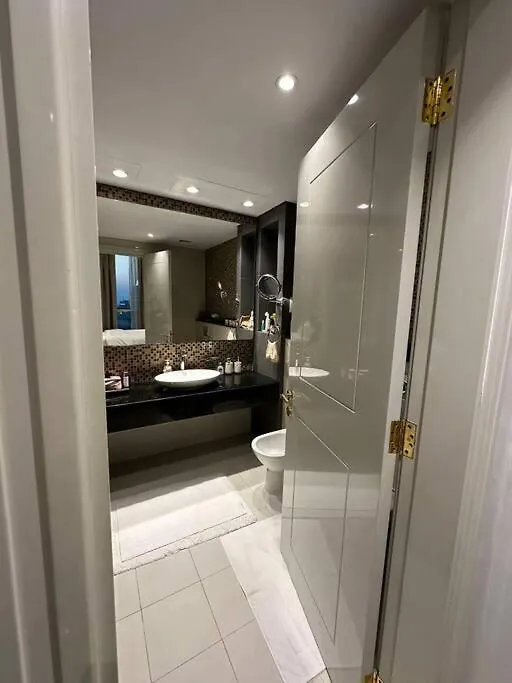 Lux 1 Bedroom In Downtown Dubai